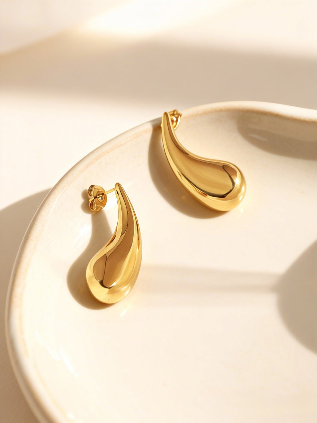 Stainless Steel Smooth Gold Plated Women's Party Jewelry